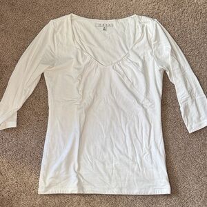 CAbi White Scoop-Neck Long Sleeve Tee